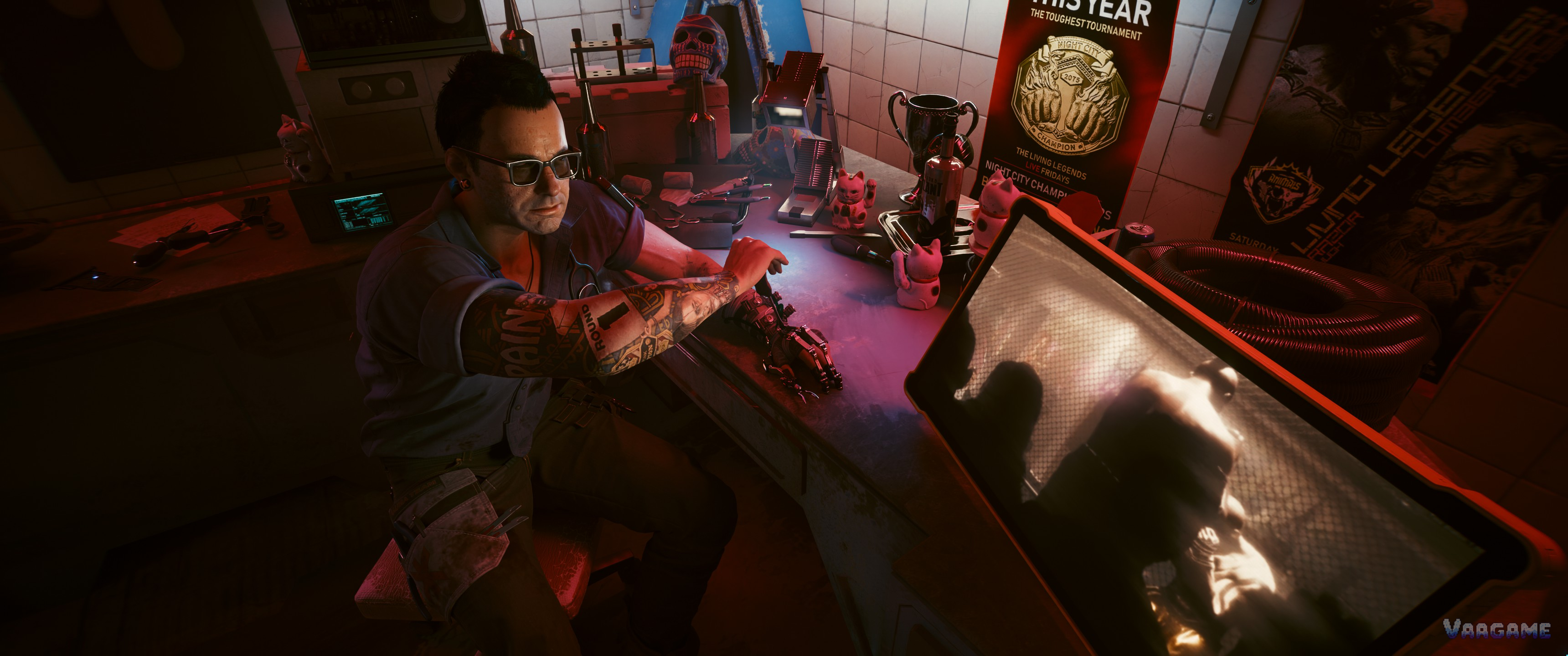 A ripperdoc workshop desk in Cyberpunk 2077