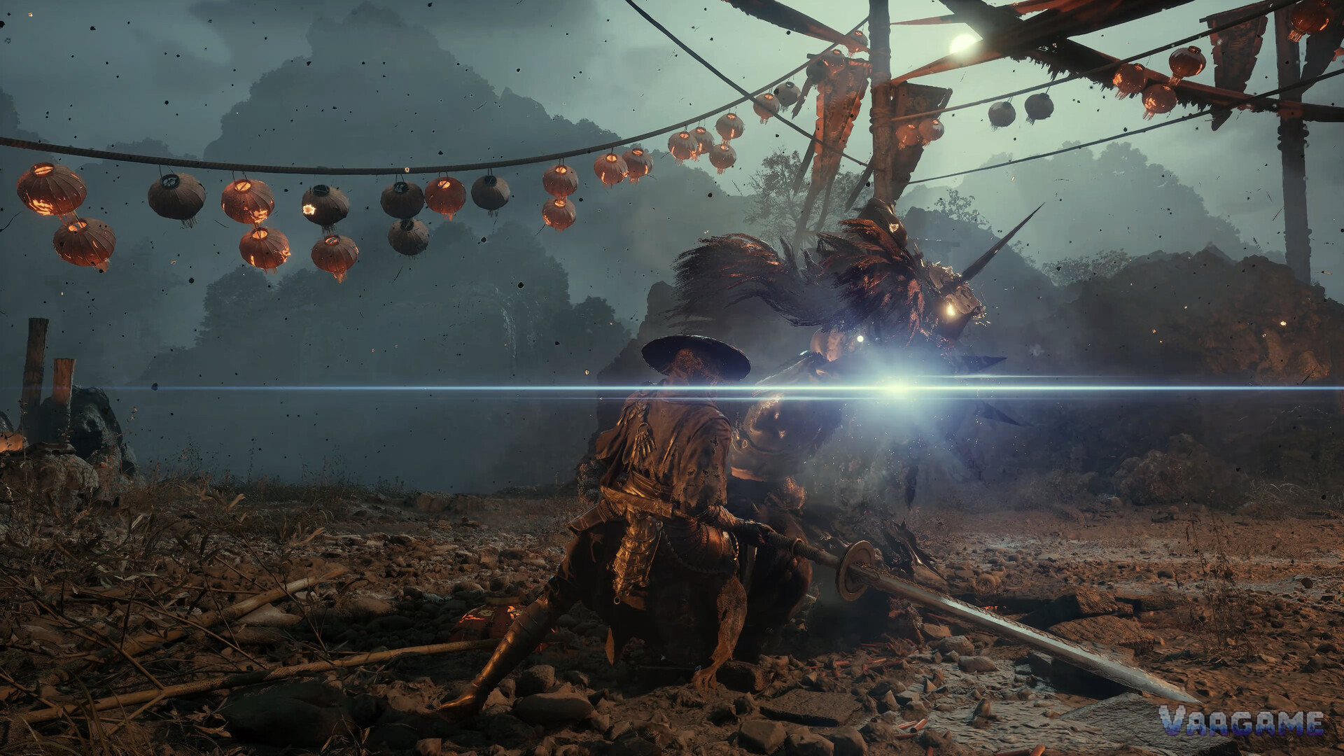 Soul clashes blades with a horned beast under red lanterns